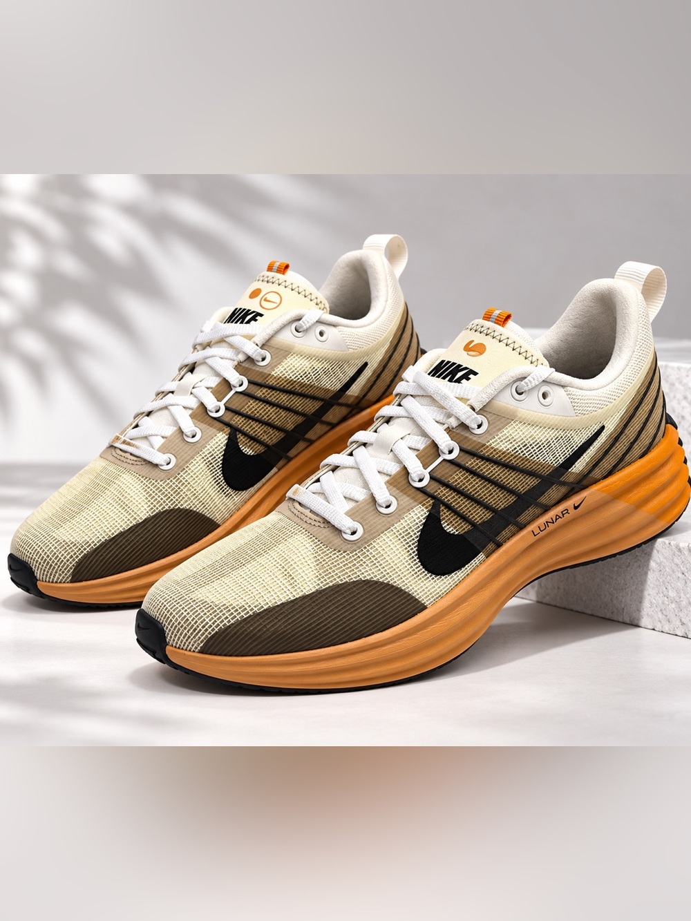 Nike Lunar Roam DV2440 101 Summit White Khaki Orange Mens 7.5 Sneakers